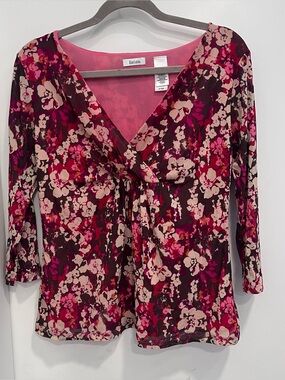 Liz & Co. pink and burgundy floral mesh V-neck top three-quarter sleeve Large